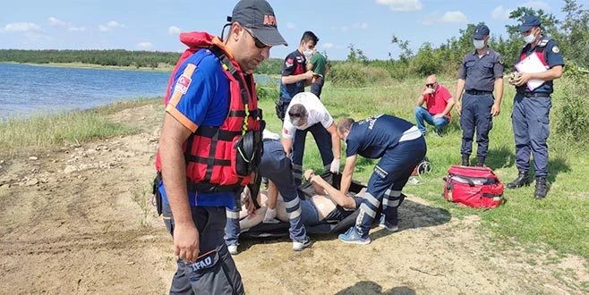 BALIK TUTARKEN SUYA DÜŞTÜ, AĞA TAKILDI BOĞULDU