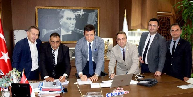 TOPLU İŞ SÖZLEŞMESİ İMZALANDI 