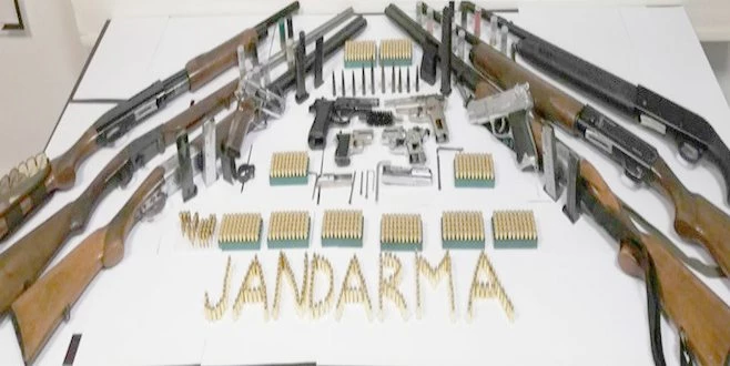 SİLAH VE MÜHİMMAT KAÇAKÇILARINA OPERASYON