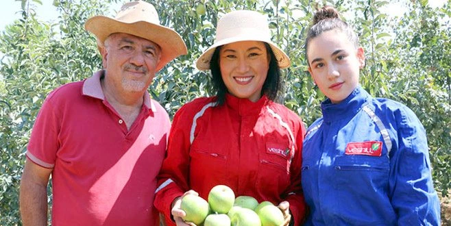 TAYLANDLI GELİN MUTLULUĞU EDİRNE`DE BULDU