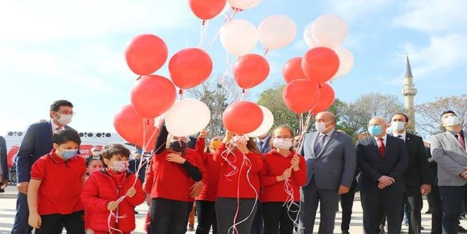 TEKİRDAĞ?DA KONVOYLU 23 NİSAN KUTLAMASI