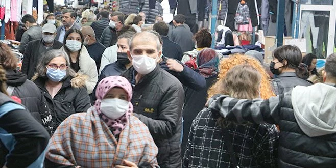 EDİRNE?DE ULUS PAZARI, YAĞMURA RAĞMEN DOLDU TAŞTI