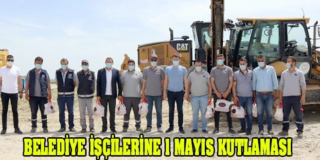 BAŞKAN AKAY TATLI İKRAM ETTİ