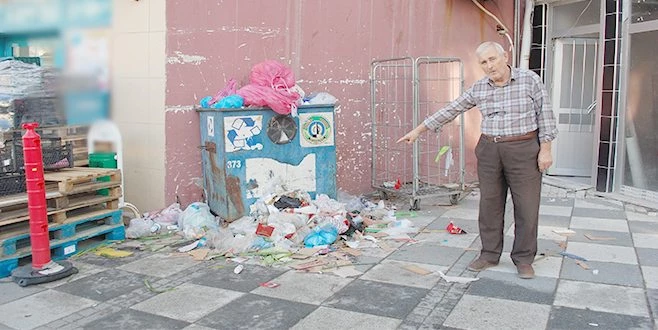 VATANDAŞTAN ÇÖP TEPKİSİ