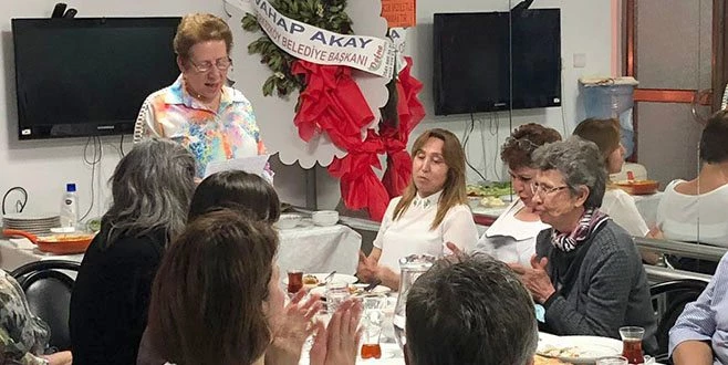 ÇYDD`DEN ANNELER GÜNÜ ETKİNLİĞİ