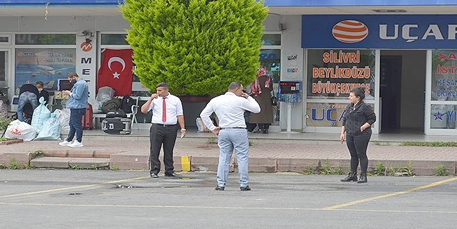 İSTANBUL KISITLAMASI KALKTI YOLCULARA YETİŞEMİYORLAR