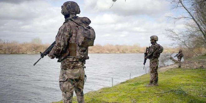 YUNAN SINIRINDA SICAK SAATLER