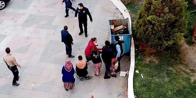 ADLİYE BAHÇESİNDE GERGİN ANLAR