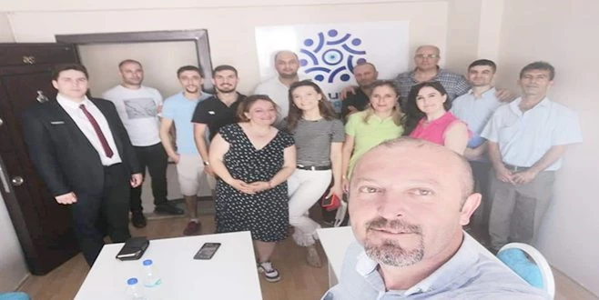 ÇERKEZKÖY`DE MEMLEKET PARTİSİ KONGRESİNİ YAPTI