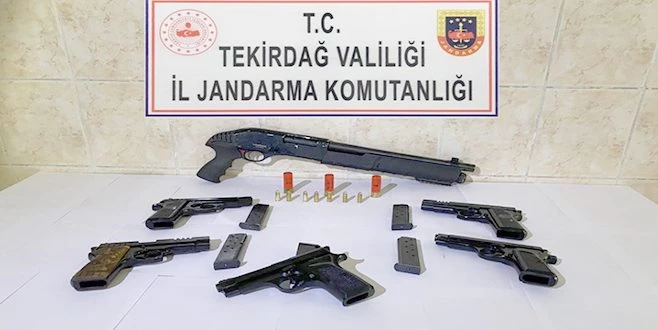 ARAÇTAN CEPHANE ÇIKTI