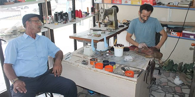 TUĞBA ÖZAY`A AYAKKABI YAPTIM