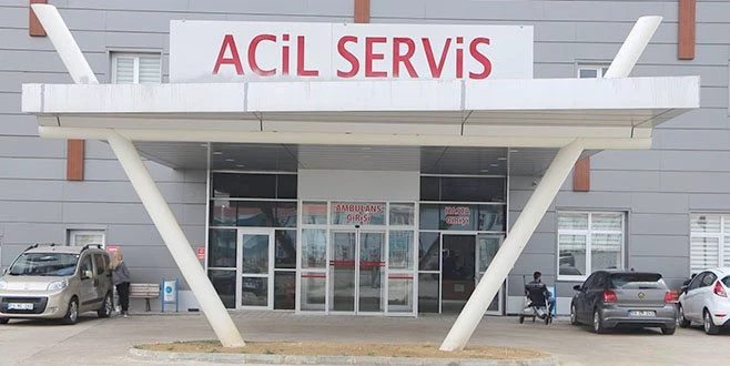 DANANIN DARBESİ İLE HASTANELİK OLDU