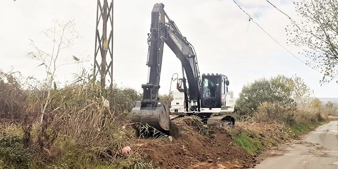 SÜLEYMANPAŞA BELEDİYESİ DERELERİ TEMİZLİYOR