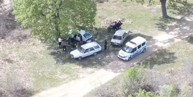 KIRKLARELİ`DE KAPANMAYI DELİP PİKNİK YAPANLAR DRONE İLE TESPİT EDİLDİ 
