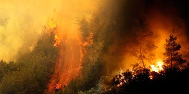 İZMİR YANMAYA DEVAM EDİYOR