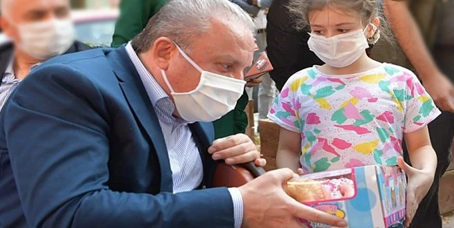 BAŞKAN ŞENTOP ÇOCUKLARI UNUTMADI!