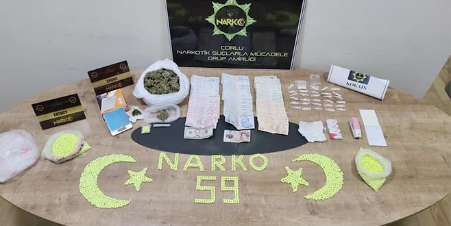 BİR MAHALLEYİ ZEHİRLEMEYE YETECEK KADAR HAP BULUNDU