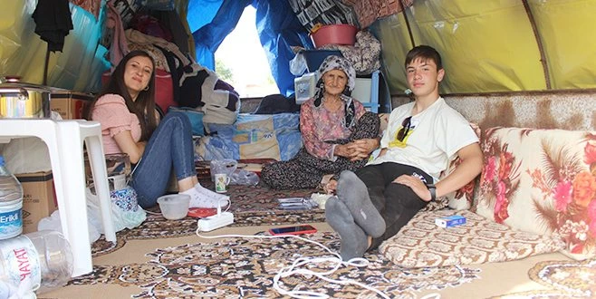  ASIRLIK GELENEK RENKLİ GÖRÜNTÜLERE EV SAHİPLİĞİ YAPTI