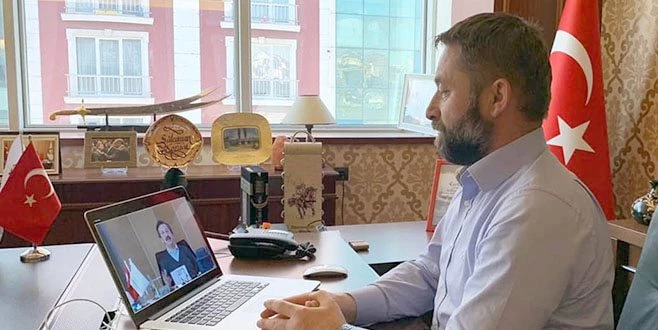 KORONAVİRÜSE KARŞI İŞ DÜNYASINDAN TOPYEKÛN SAVAŞ