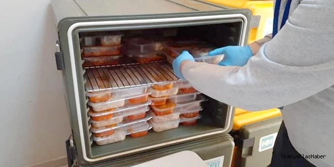 SÜLEYMANPAŞA?DA AŞEVİ TEK KULLANIMLIK KAPLARA GEÇTİ