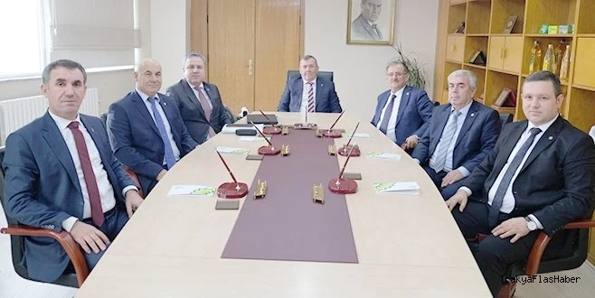 TRAKYA BİRLİK?TEN AYÇİÇEK ÜRETİCİSİNE MÜJDE