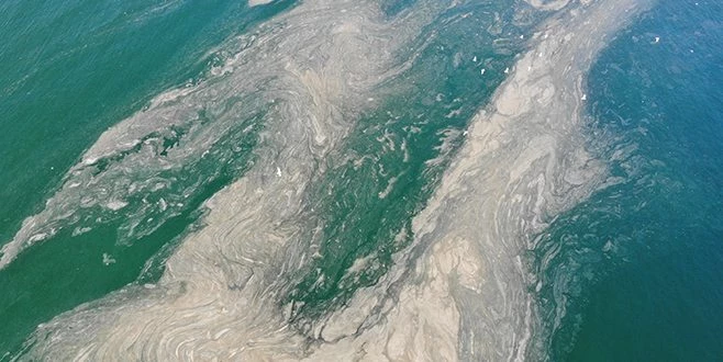 DENİZ SALYASI MARMARA?YI TURUNCUYA BOYADI 