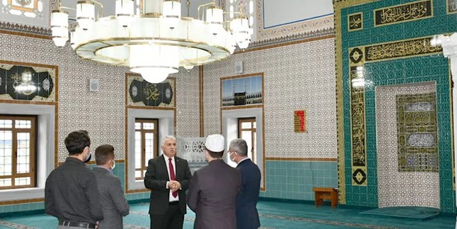 VALİ YILDIRIM?DAN CAMİLER VE DİN GÖREVLİLERİ HAFTASI KUTLAMASI