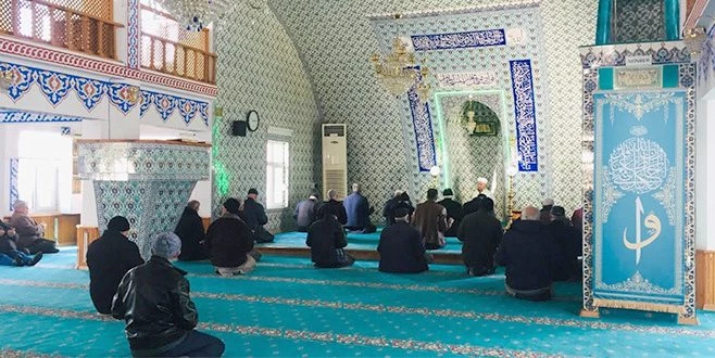 ŞARKÖYLÜ ŞEHİT VE İDLİP ŞEHİTLERİNE KUR`AN- KERİM OKUNDU