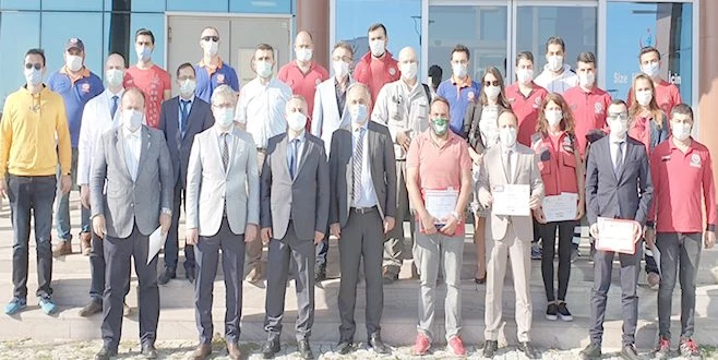 CAN KURTARMAK İÇİN GÜVENLİ VE DEFANSİF SÜRÜŞ EĞİTİMİ