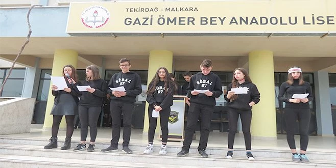 ÖĞRENCİLER KADINA ŞİDDETE ?HAYIR? DEDİ