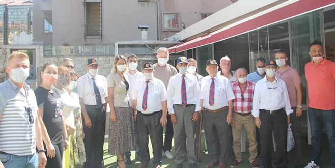 İYİ PARTİ GAZİLERİN GÖNLÜNÜ ALDI