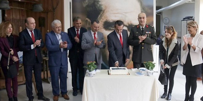 ÖĞRETMENLER YILSONU KONSERİ BÜYÜK İLGİ GÖRDÜ