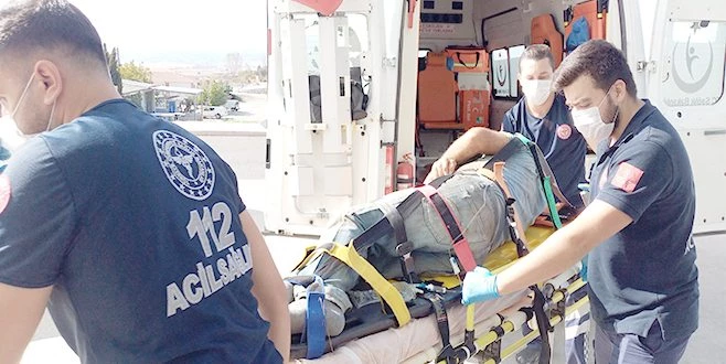 İNŞAATTA 5 METRE YÜKSEKTEN DÜŞEN İŞÇİ YARALANDI