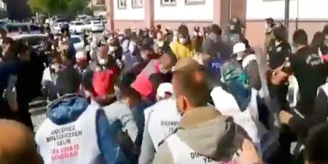 TEKİRDAĞ`DA POLİS İLE EYLEM YAPAN İŞÇİLER ARASINDA ARBEDE